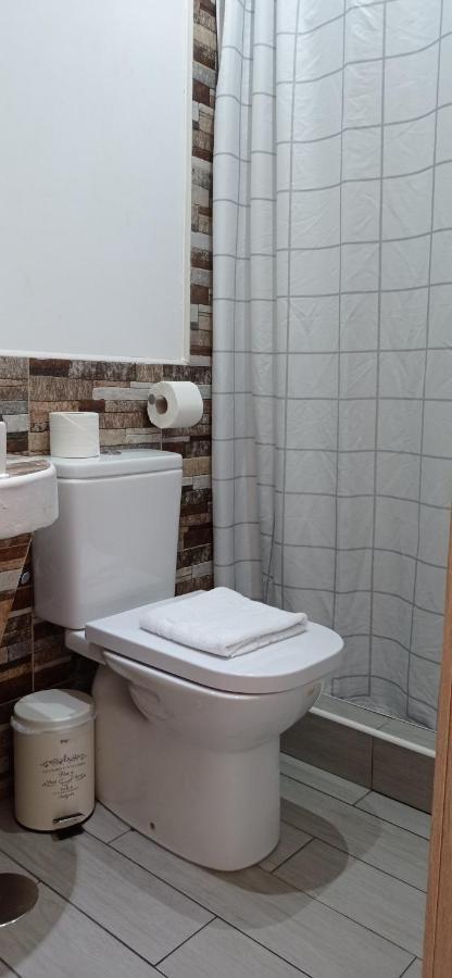Bloom Inn مدريد المظهر الخارجي الصورة