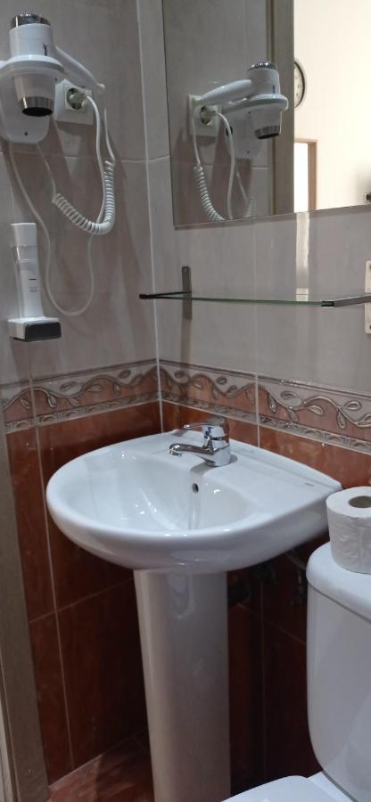 Bloom Inn مدريد المظهر الخارجي الصورة