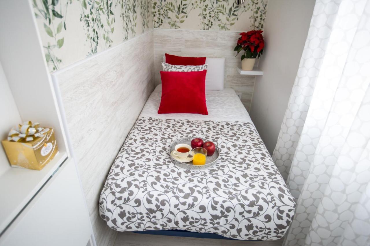 Bloom Inn مدريد المظهر الخارجي الصورة