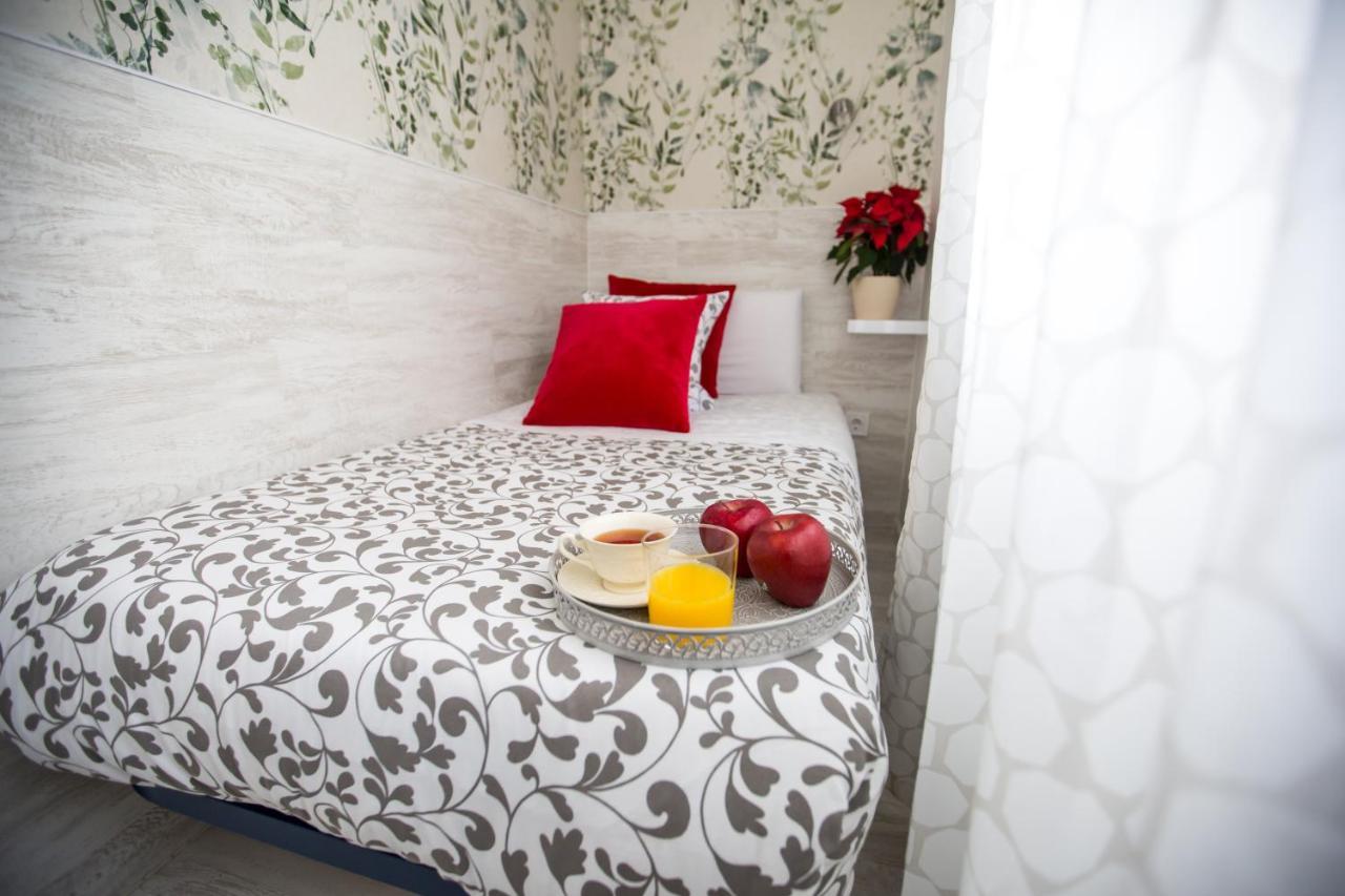 Bloom Inn مدريد المظهر الخارجي الصورة