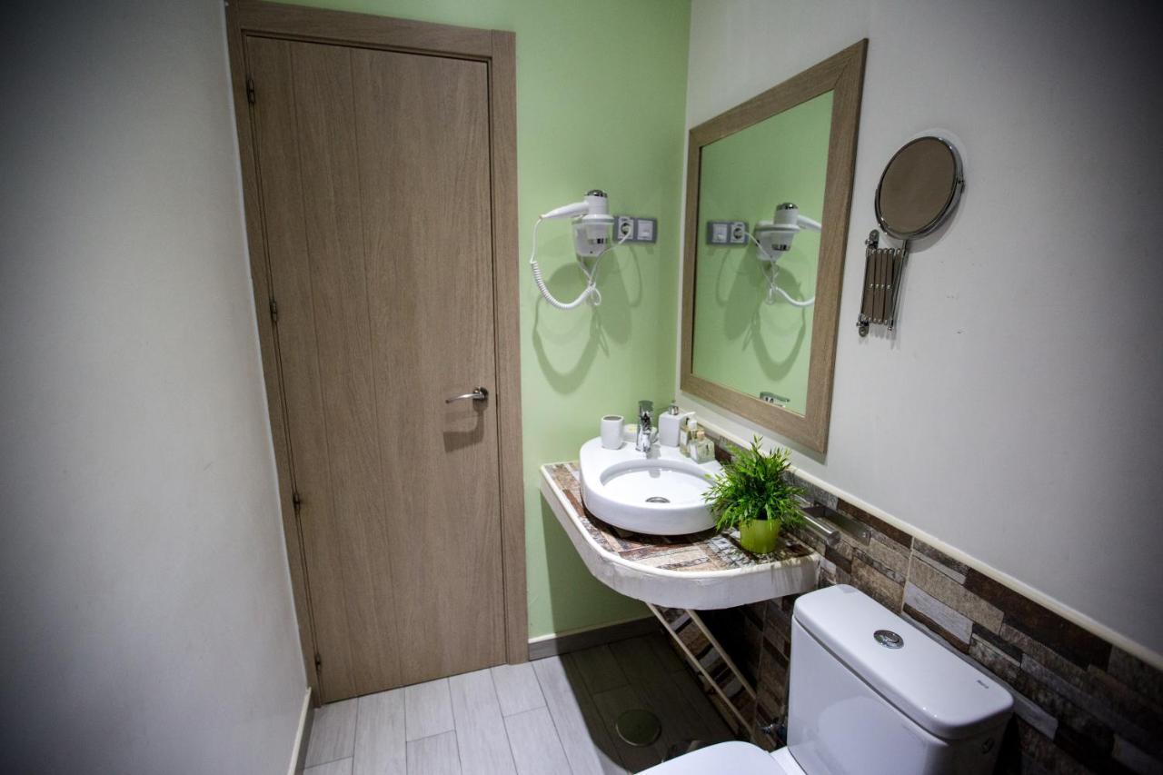 Bloom Inn مدريد المظهر الخارجي الصورة